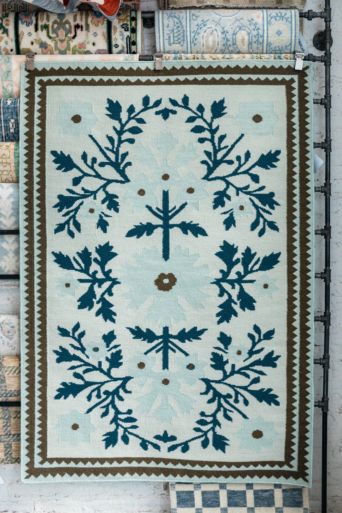 Blue & Ivory Flatweave Rug – Botanical Floral Modern Oushak Area Rug