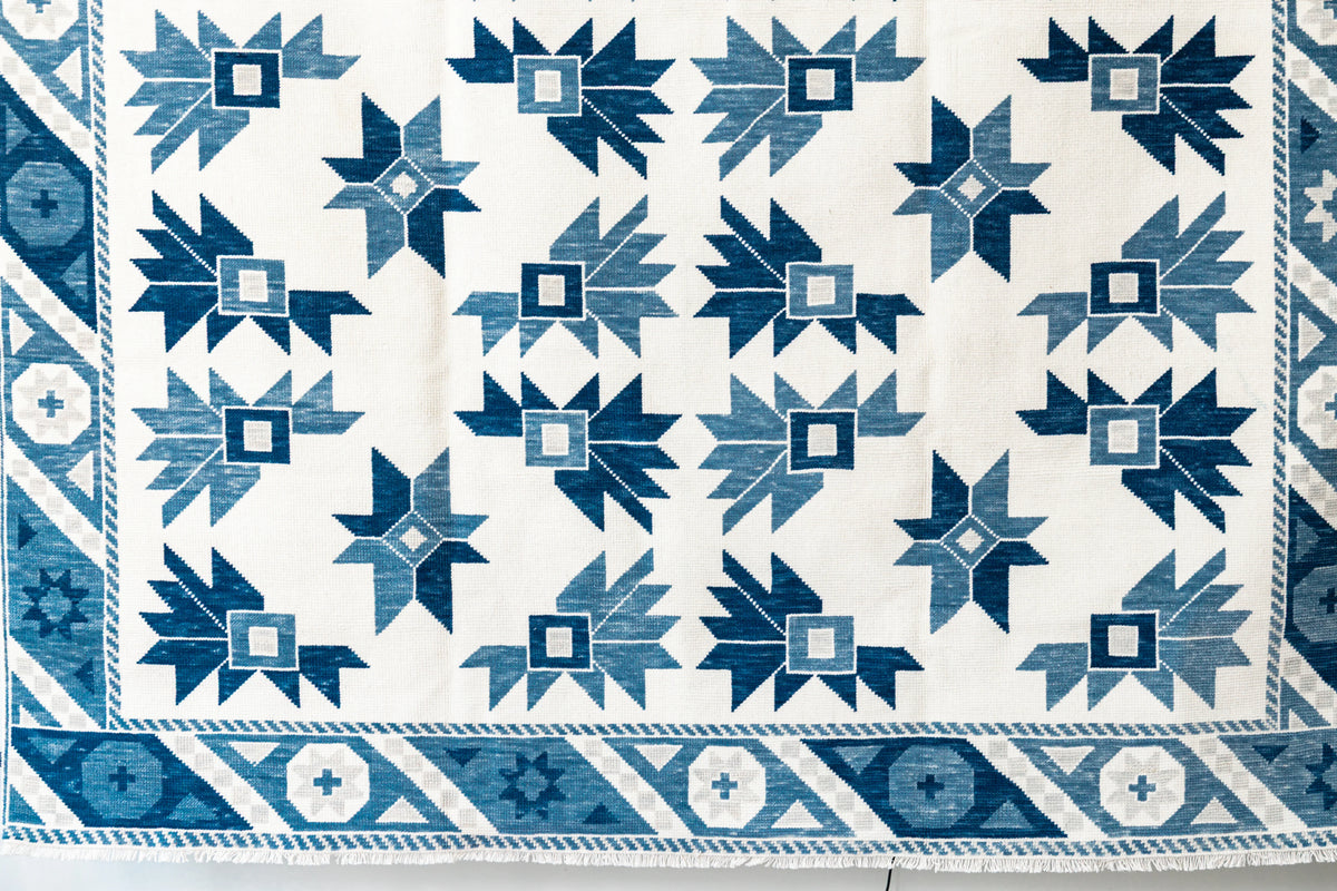 Founding Fan-ders - Hand-Knotted Geometric Flatweave Area Rug