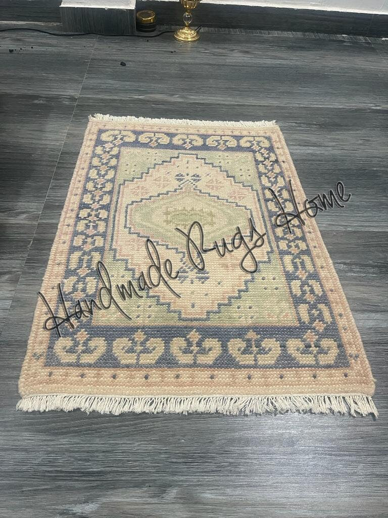 Hand-Knotted Wool Rug: Blue Green Oriental Accent Carpet