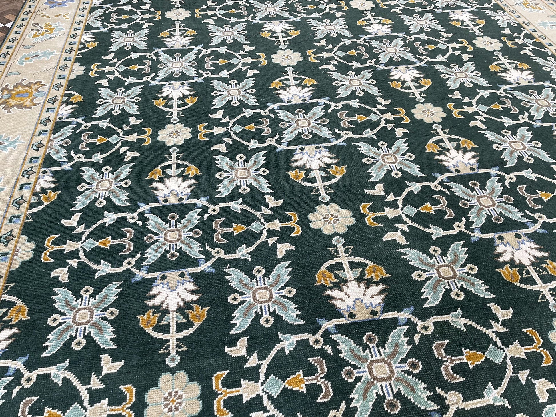 traditionalhandwovencarpet