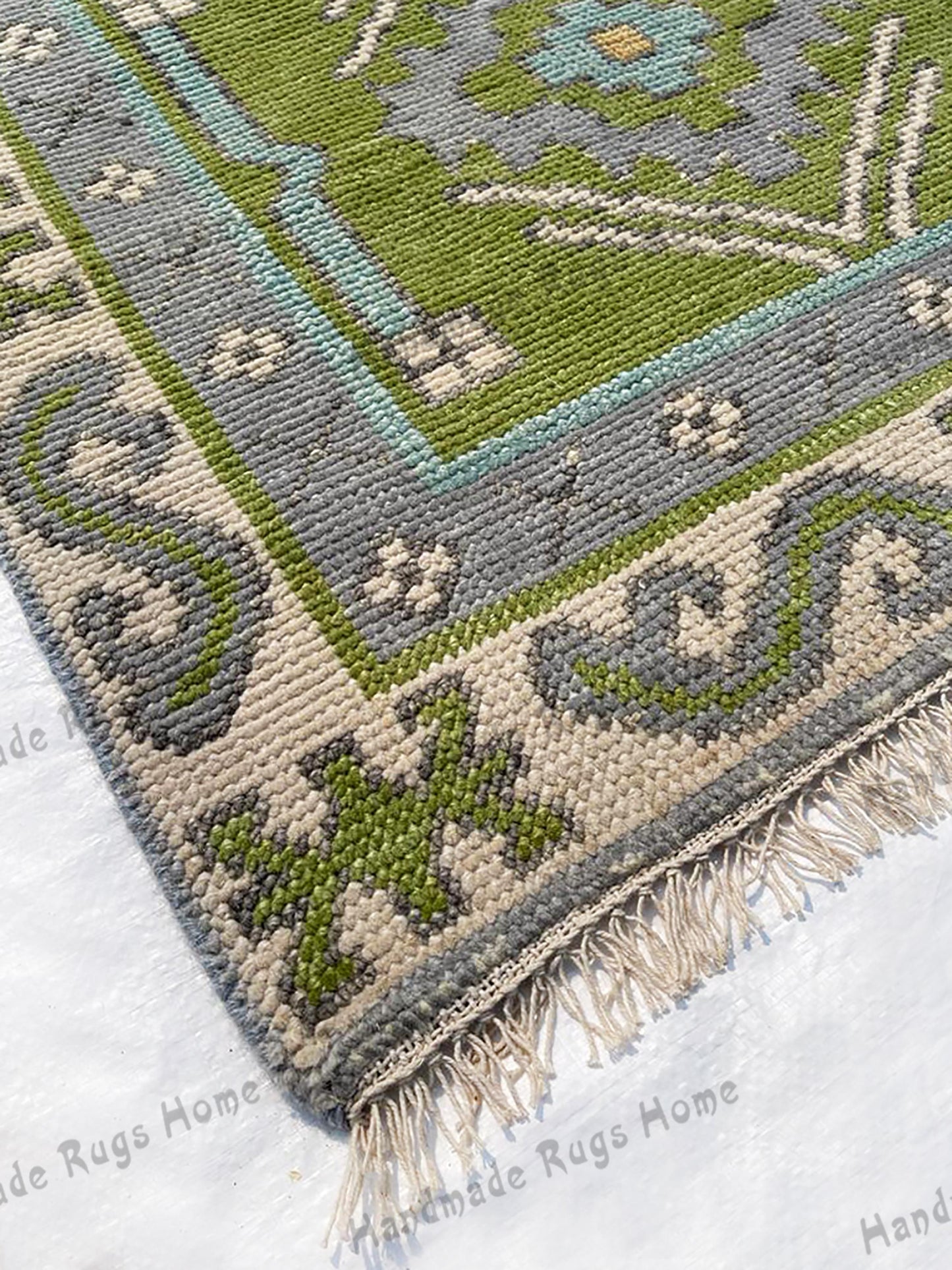 Elegant Handmade Oushak Runner – Soft Wool Vintage Carpet for Hallway & Living Spaces.