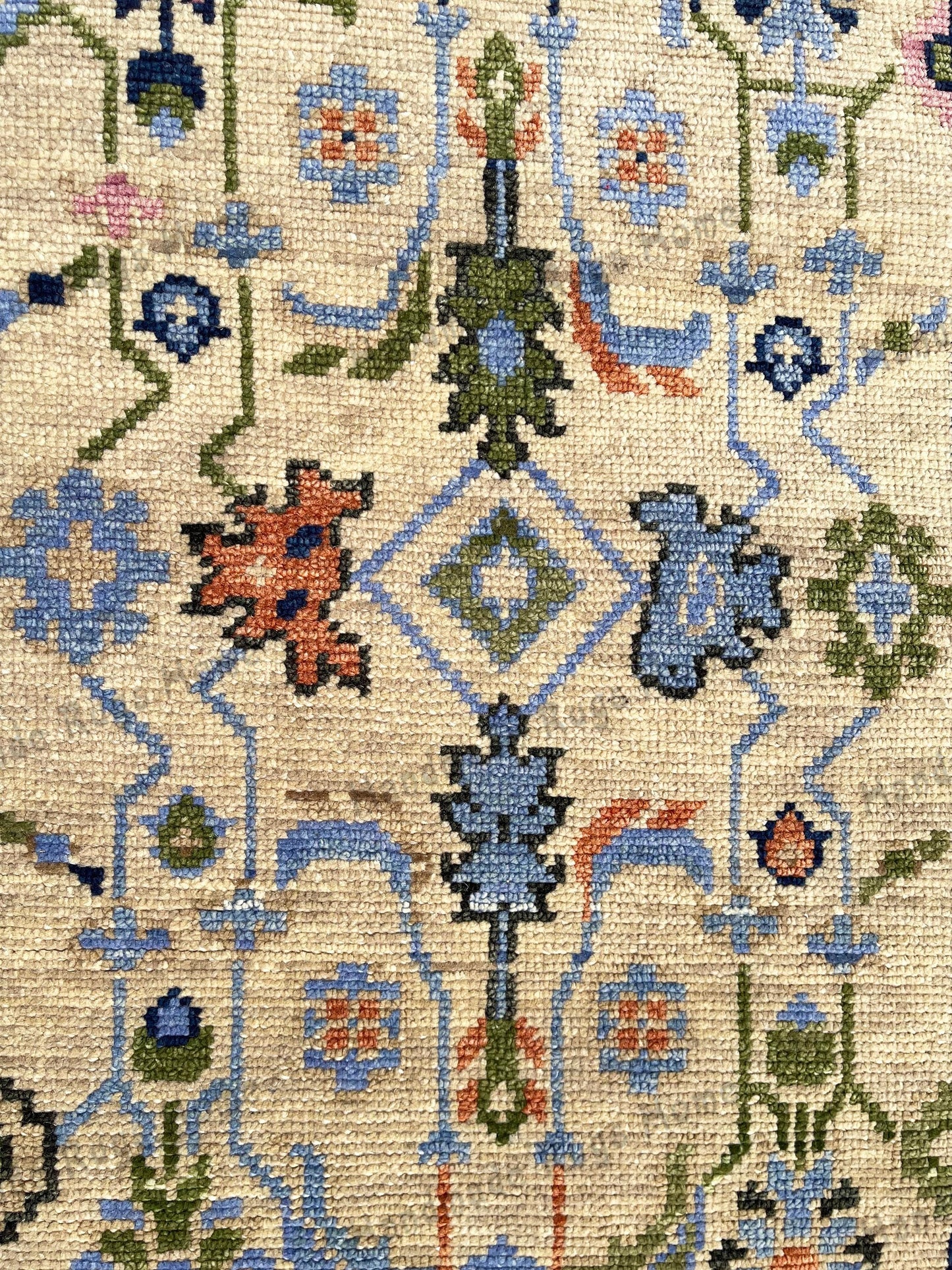 Hand Knotted Wool Oushak Rug: Vintage Turkish Style, Customizable