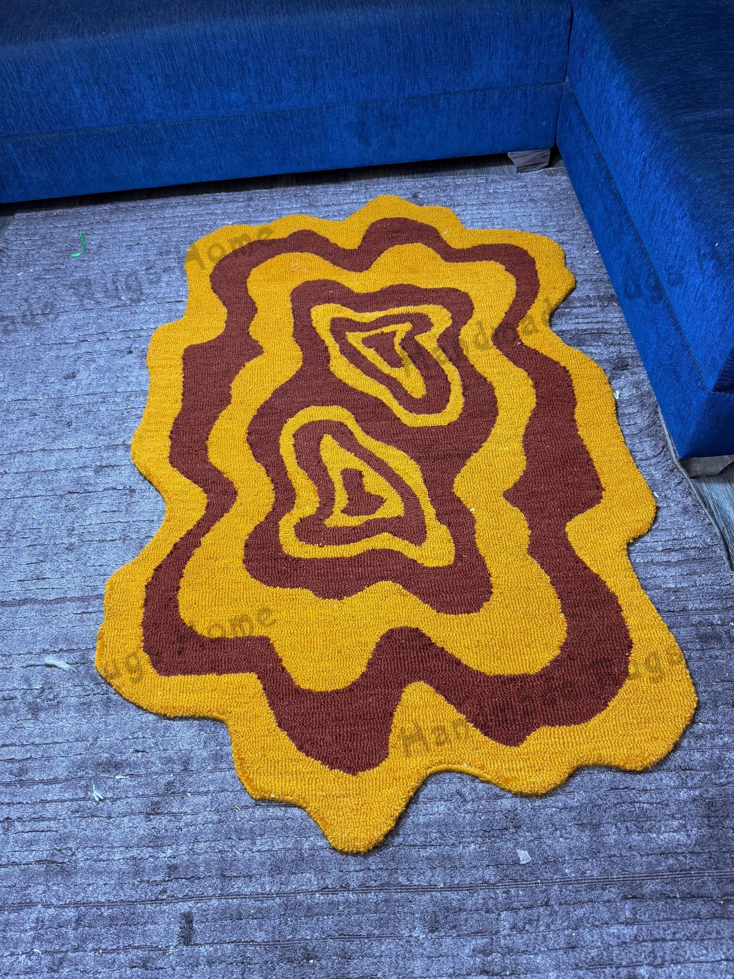 Hand-Tufted Wool Rug: Wavy Multicolor Artisan Carpet