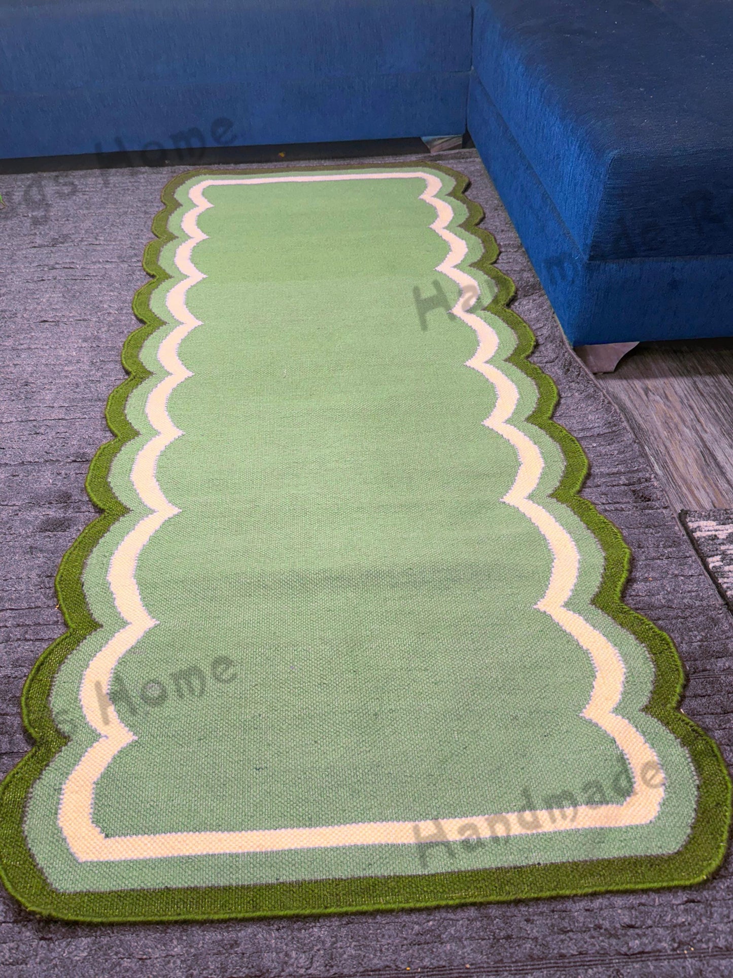 Handwoven Wool Dhurrie Rug: Calming Blue Scalloped Edge, 2.5 x 6