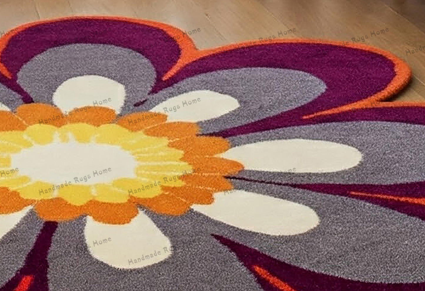 Hand-Tufted Wool Rug: Modern Multicolour Flower Design