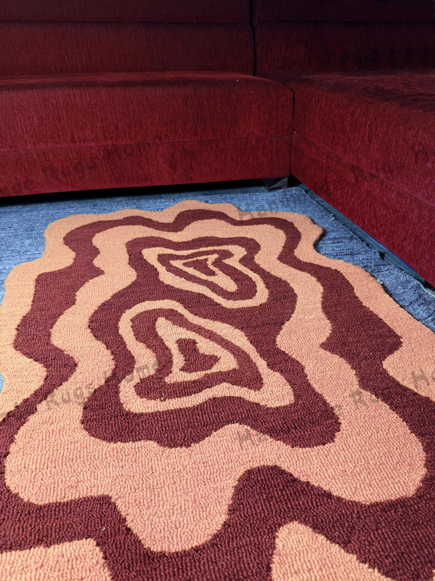 Hand-Tufted Wool Rug: Wavy Multicolor Artisan Carpet