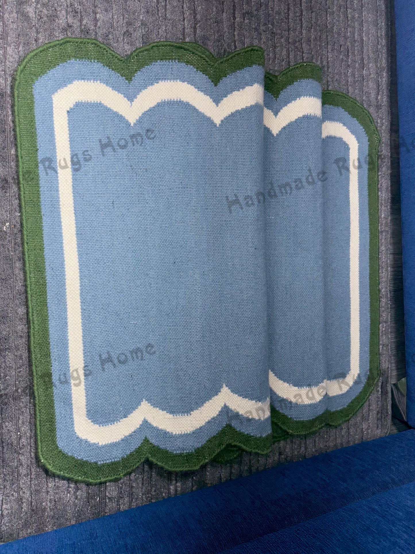 Handwoven Wool Dhurrie Rug: Calming Blue Scalloped Edge, 2.5 x 6