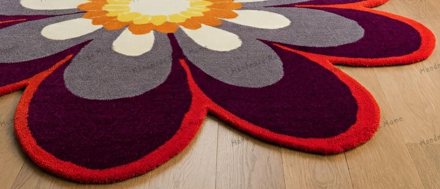 Hand-Tufted Wool Rug: Modern Multicolour Flower Design