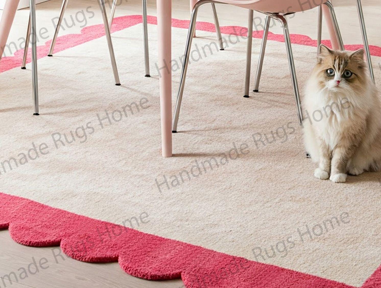 Stylish hand-tufted rug for contemporary interiors