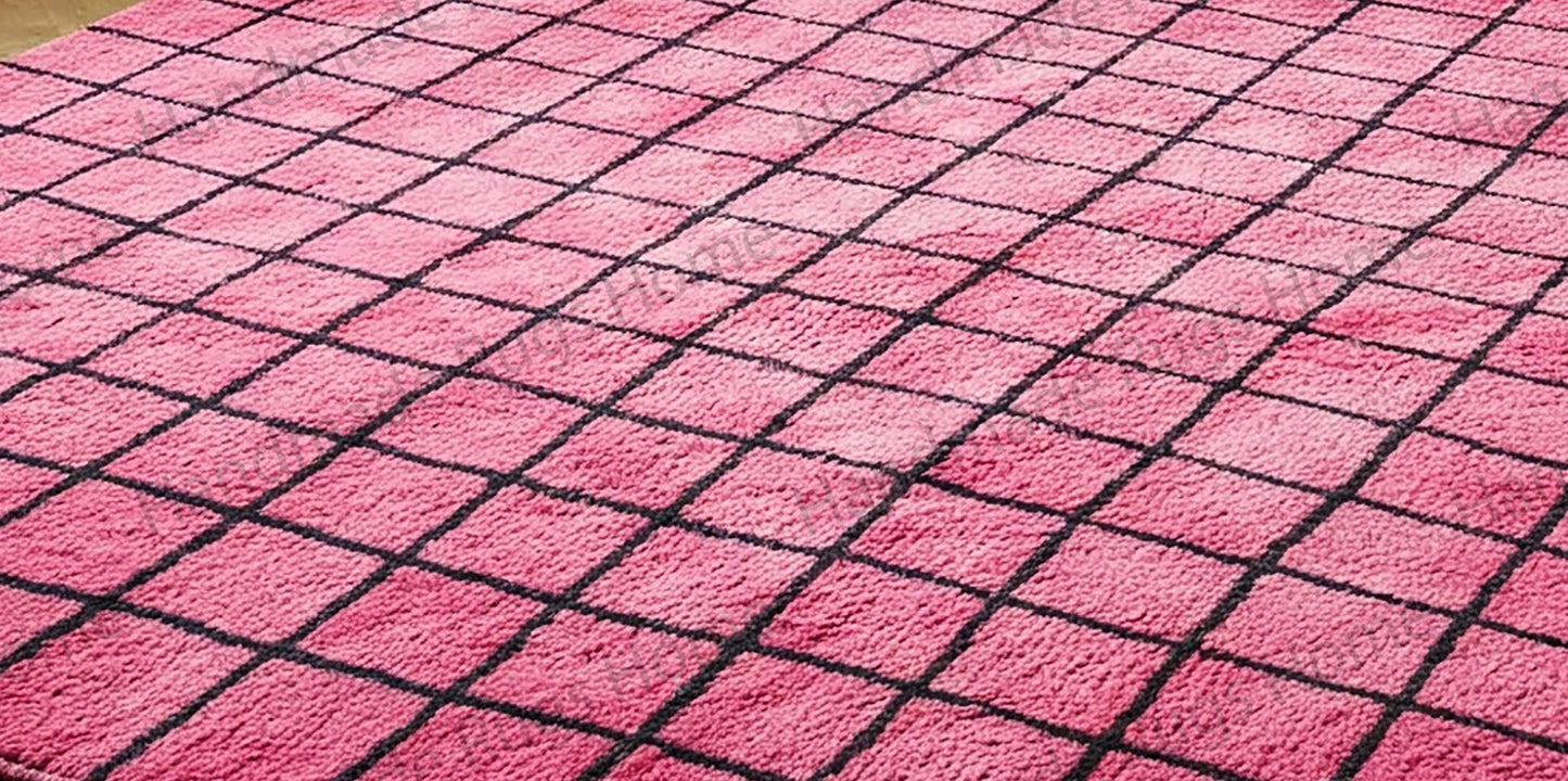 High-quality wool rug for contemporary home décor