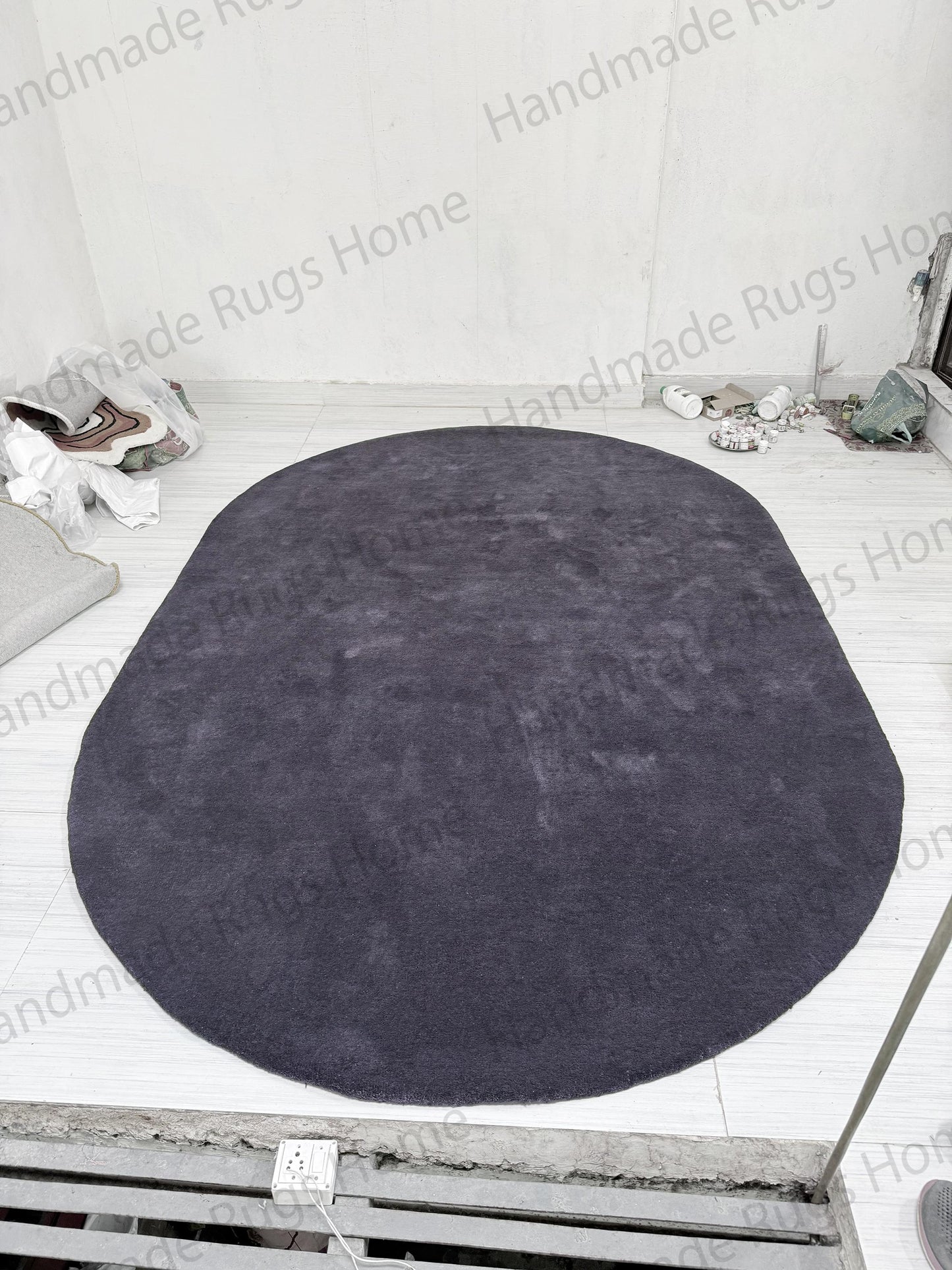 Hand Tufted Wool Oval Rug: Royal Plum Modern Carpet