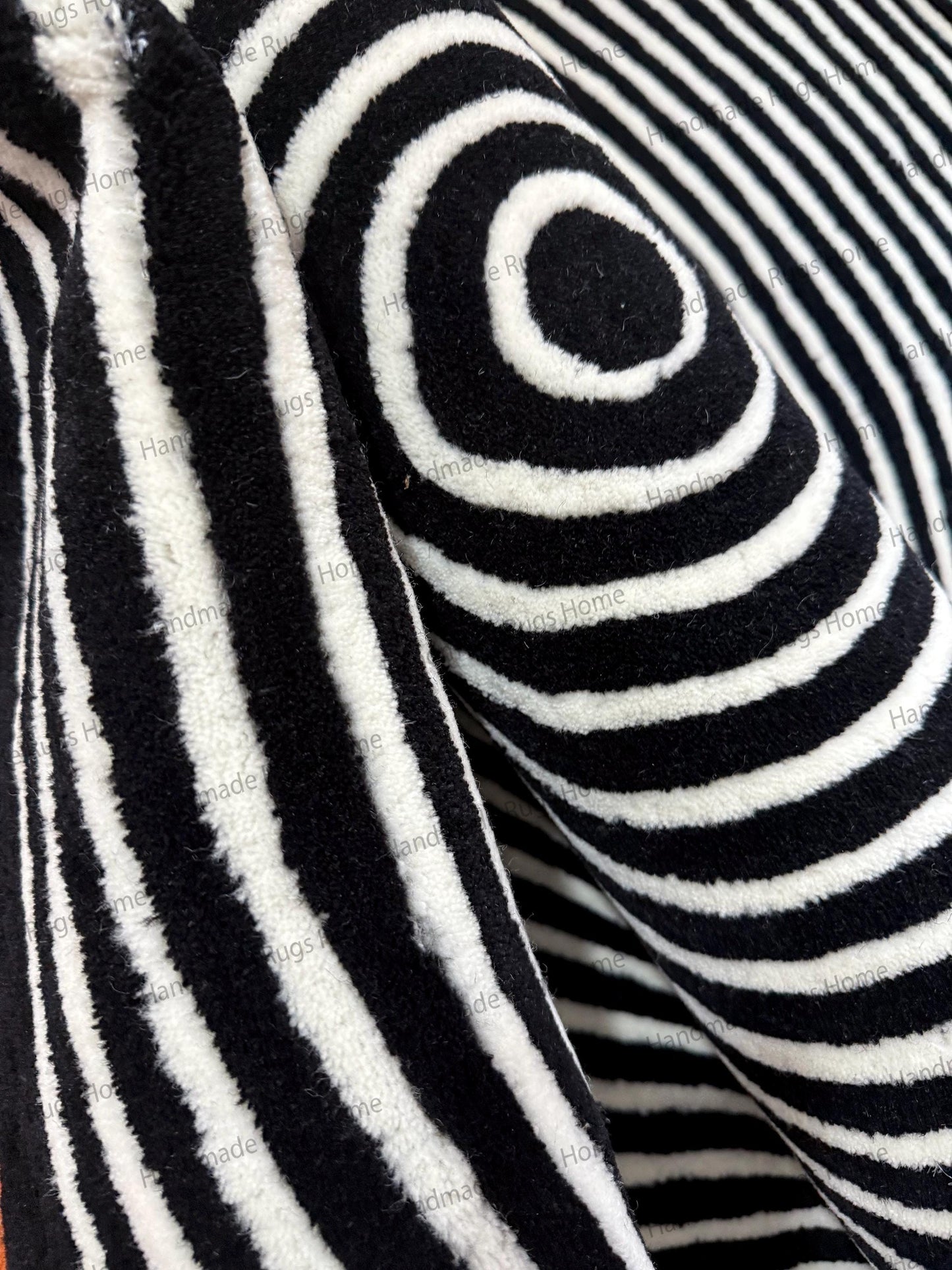 Monochrome Spiral Round Hand-Tufted Wool Rug – Black and White Modern Circle Carpet