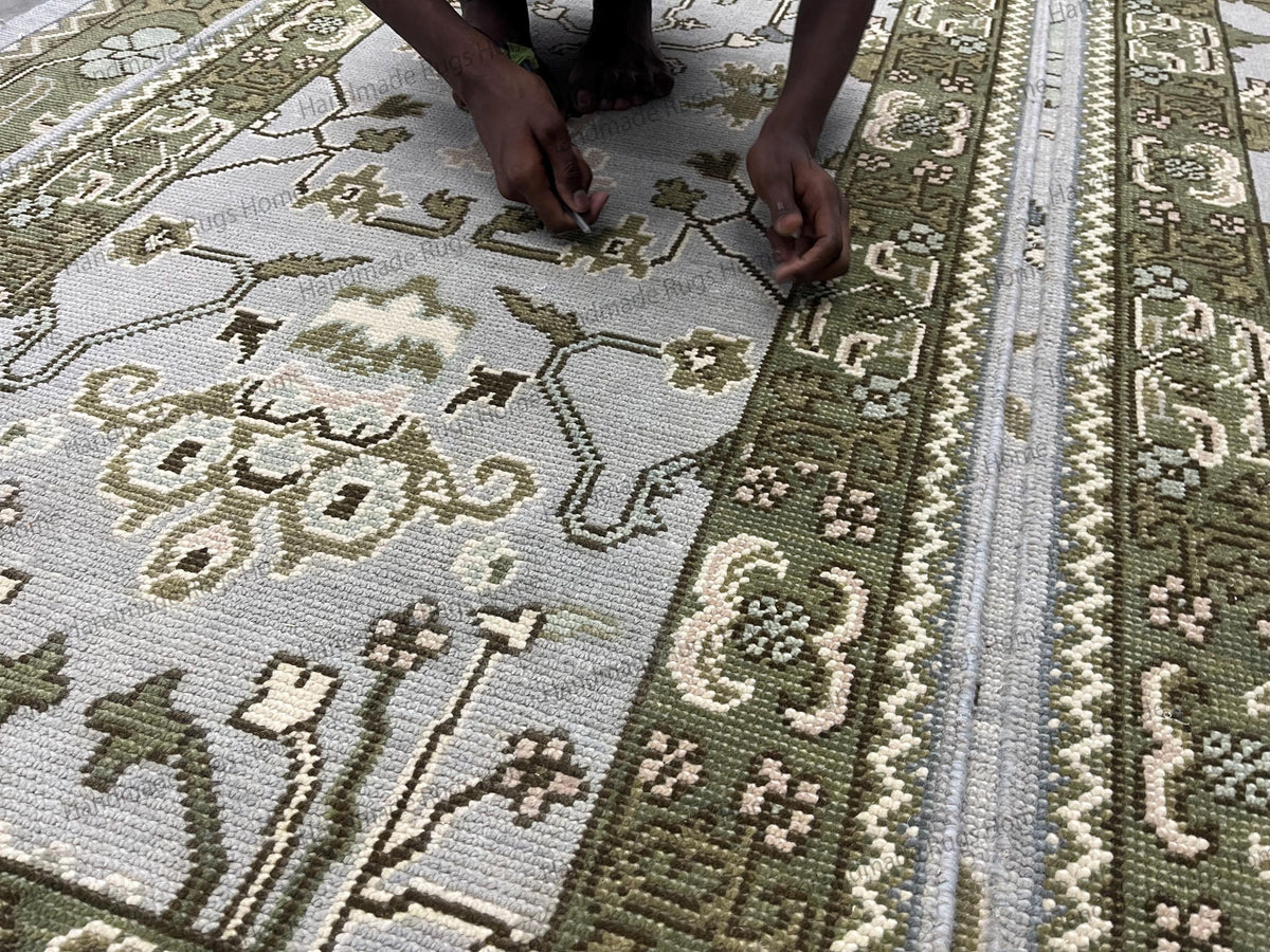 Hand Knotted Oushak Rug: Vintage Transitional Style