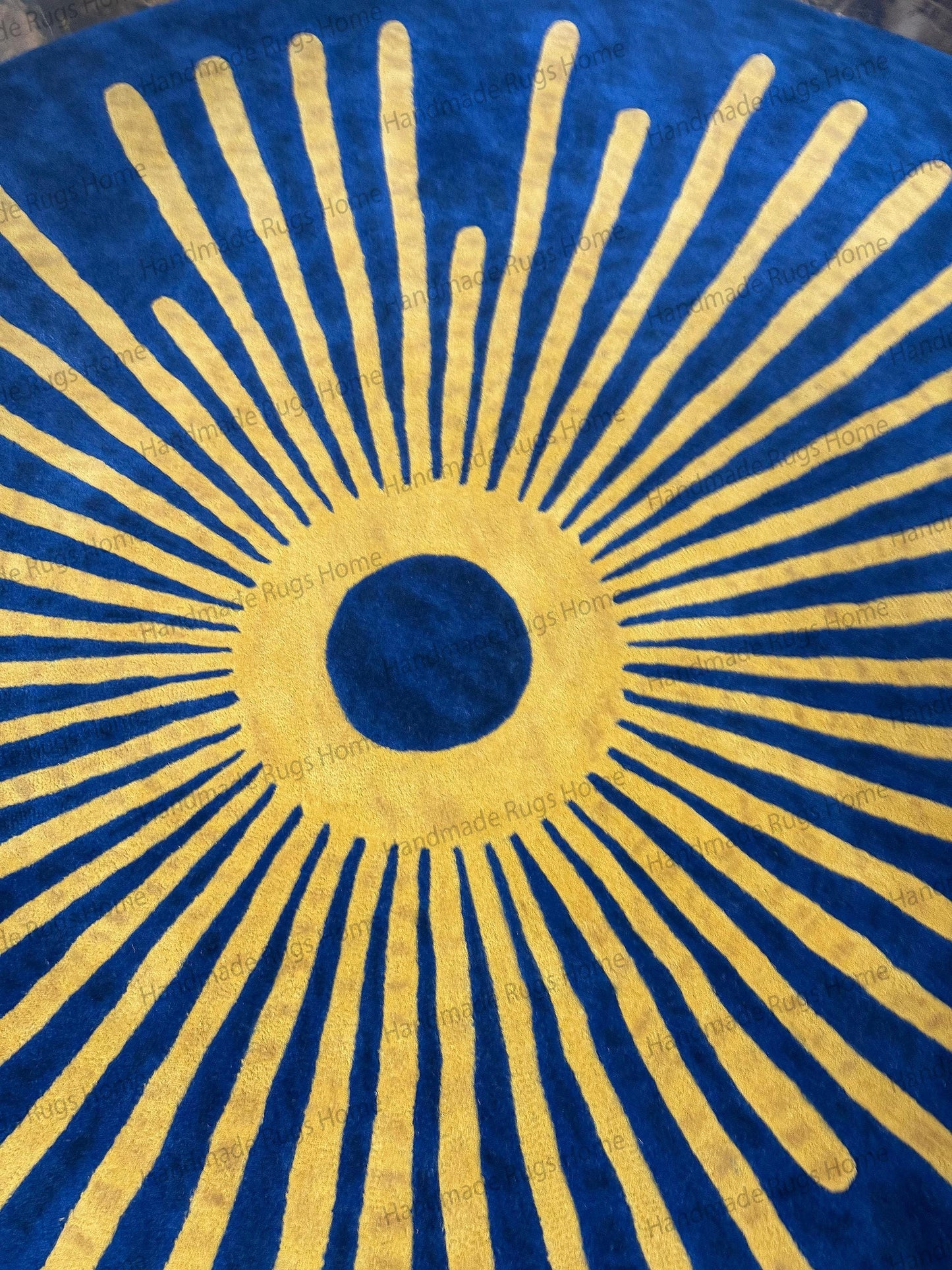 Royal Sunburst Round Hand-Tufted Wool Rug in Navy Blue and Golden Yellow