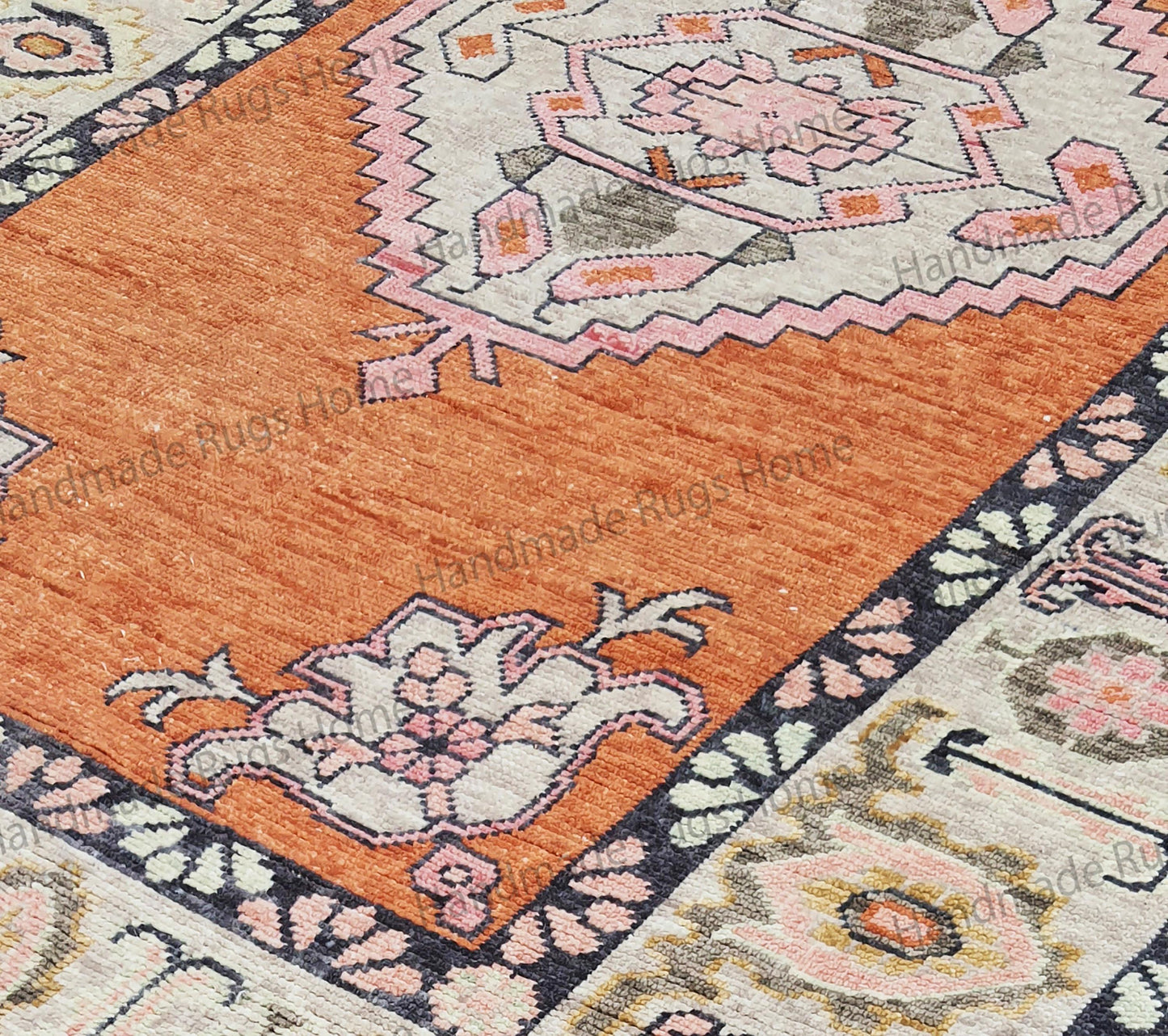 Hand-Knotted Wool Oushak Rug: 5x8 Vintage Turkish Floral Medallion